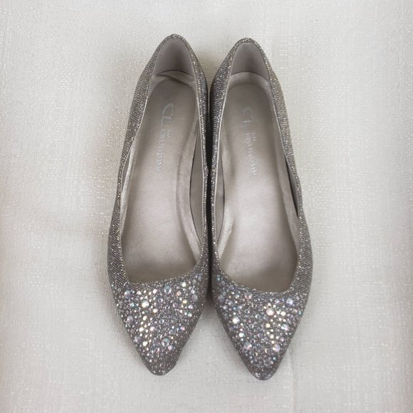 NWOB CL by Laundry Hira Flats - Picture 2 of 5